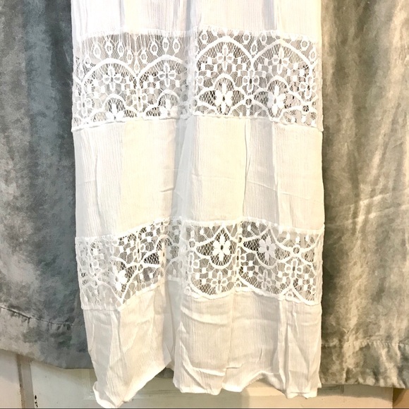 New Women’s White Summer Maxi Dress- Large - Picture 7 of 10